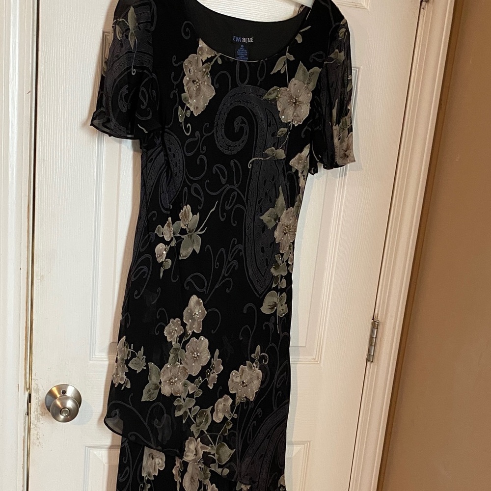 Eva Blue Black Floral Midi Dress
